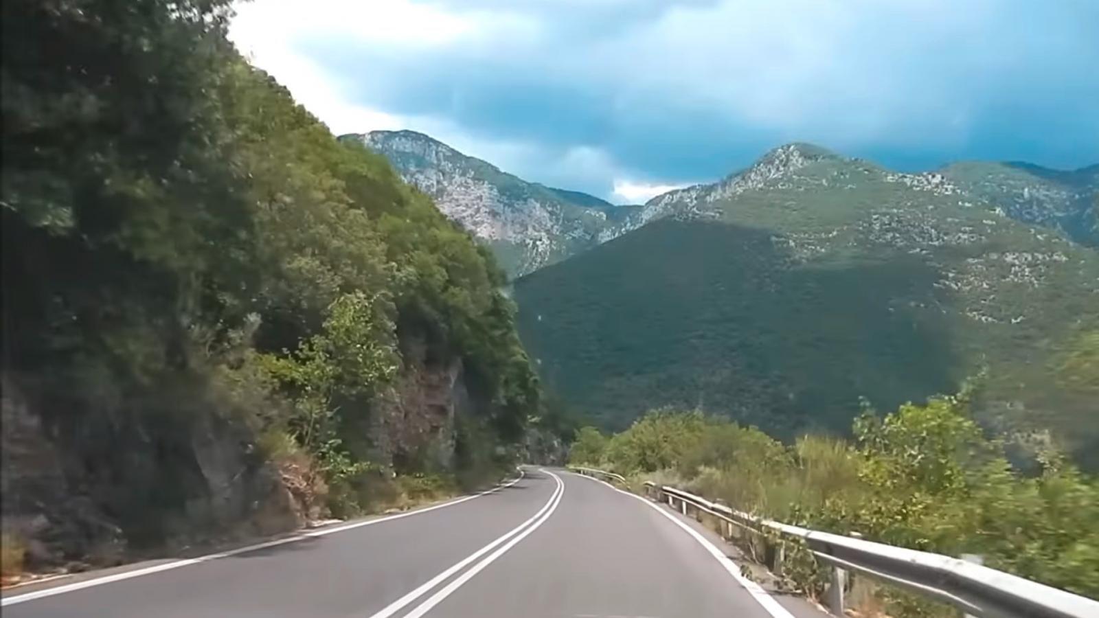 Η ωραιότερη ορεινή διαδρομή στην Ελλάδα - Πού βρίσκεται