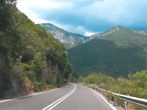 Η ωραιότερη ορεινή διαδρομή στην Ελλάδα - Πού βρίσκεται